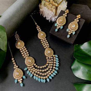 traditional multi layered pearl kundan bridal necklace jewellery with dangle earrings & maang tikka set 1