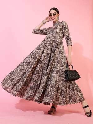 Gulmohar jaipurcotton ankle length printed flared 3/4 sleeves v-neck kurta 1