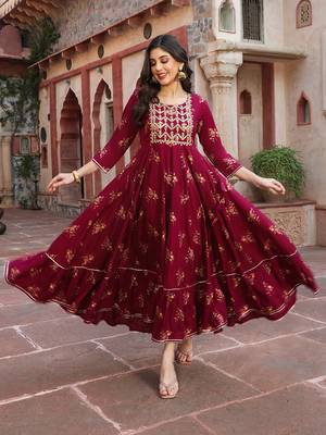 Gulmohar jaipur rayon ankle length printed flared 3/4 sleeves round kurta 1
