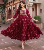 Gulmohar jaipur rayon ankle length printed flared 3/4 sleeves round kurta