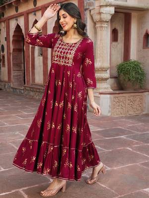 Gulmohar jaipur rayon ankle length printed flared 3/4 sleeves round kurta 5