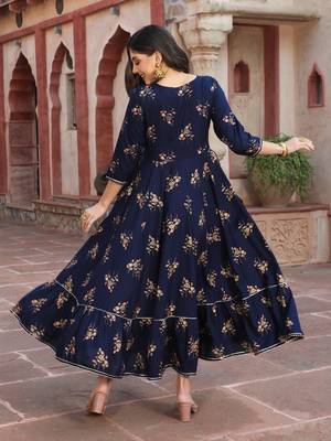 Gulmohar jaipur rayon ankle length printed flared 3/4 sleeves round kurta 4