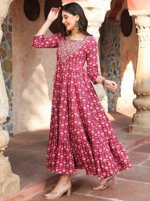 Gulmohar jaipur rayon ankle length printed flared 3/4 sleeves round kurta 4