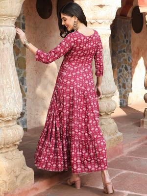 Gulmohar jaipur rayon ankle length printed flared 3/4 sleeves round kurta 5