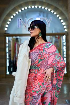 Multi Color Satin Crape Digital Print Saree With Blouse 2