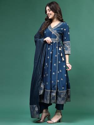 Women blue color embroidery angrekha kurta pant with dupatta set 2