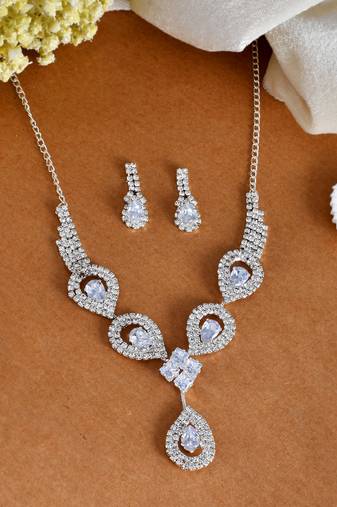 American diamond jewellery set