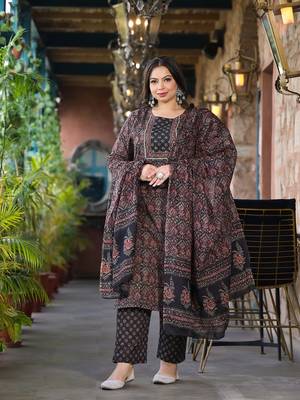  black & red floral print straight plus size kurta trouser and dupatta set 1