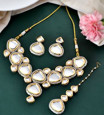 Ethnic kundan jewellery set 1