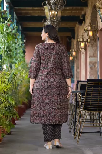  black & red floral print straight plus size kurta trouser and dupatta set