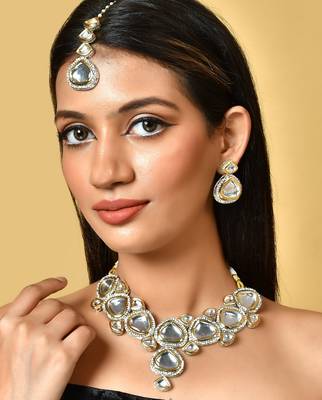 Ethnic kundan jewellery set 2