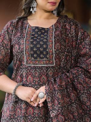  black & red floral print straight plus size kurta trouser and dupatta set 4