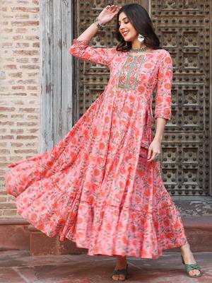 Gulmohar jaipur cotton ankle length printed flared 3/4 sleeves round kurta 2
