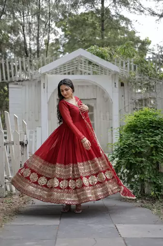  faux blooming captivating maroon gown with dupatta