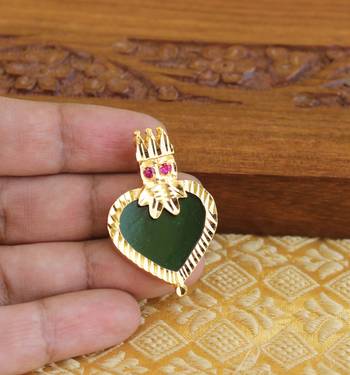 Kerala style palakka pendant 2