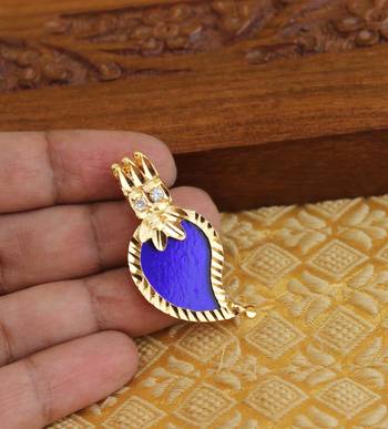 Kerala style mango palakka pendant 2