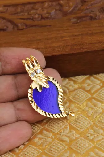 Kerala style mango palakka pendant