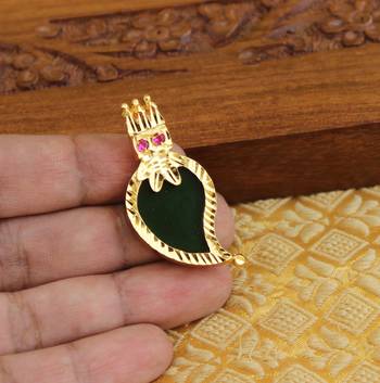 Kerala style mango palakka pendant 2