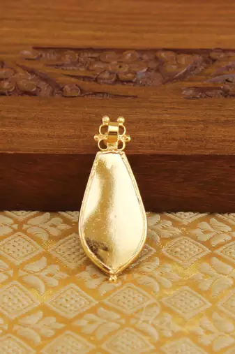 Kerala style palakka pendant