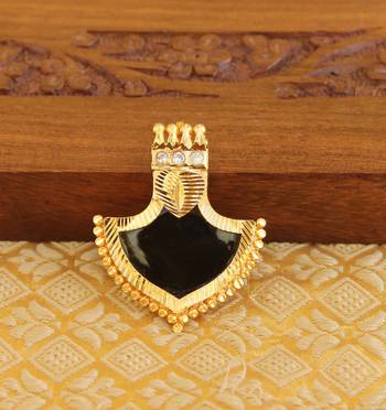 Kerala style palakka pendant 1