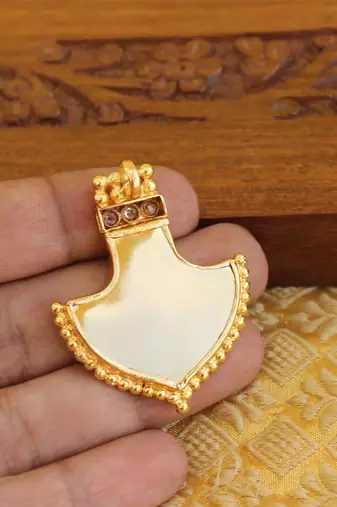 Kerala style palakka pendant
