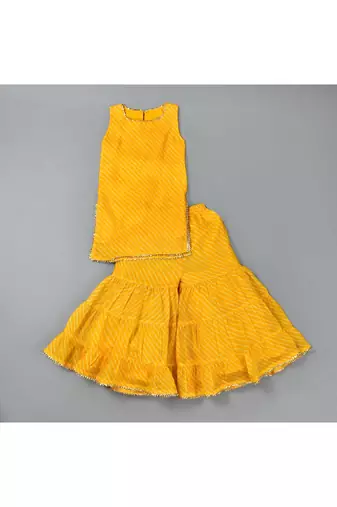 Yellow leheriya kurta gharara set
