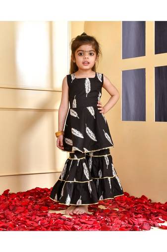 Black leaf peplum gharara set