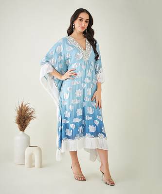 Blue ombre lurex kaftan with fringes 3