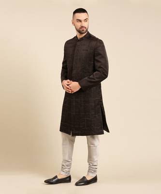 Black silk embroidery sherwani set 3