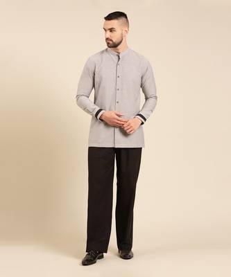 Grey shirt with black pant 1