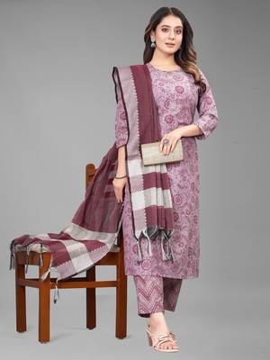 Textile cloth women's light maroon color cotton fabric floral printed kurta pant with dupatta set 1