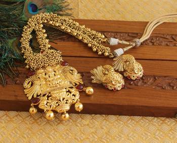 Matte finish lakshmi necklaec set 1