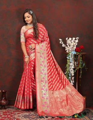Red Designer Banarasi Silk Blend Saree With Blouse For Women  3