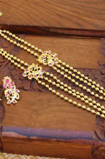 Gold platted peacock necklace set