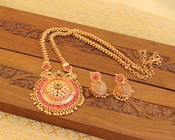 Matte finish peacock necklace set 2