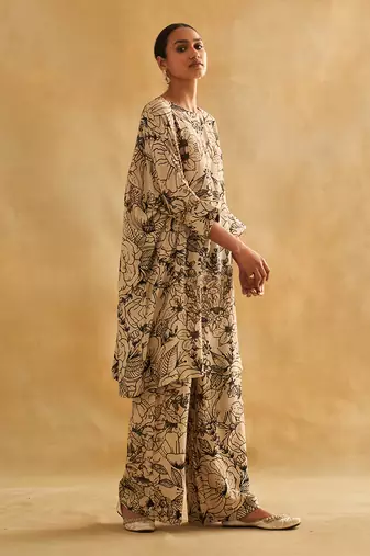 Nalini long top