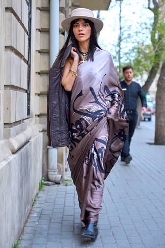 Mauve Satin Crepe  Digital Printed Work Saree With Blouse
