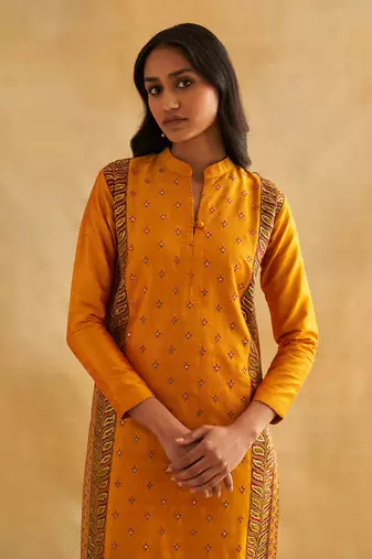 Parneeka raw silk kurta pant set