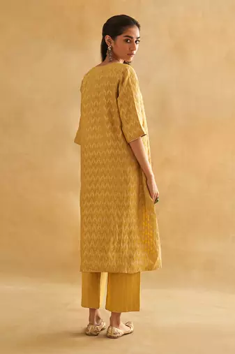 Heeral  kurta pants set