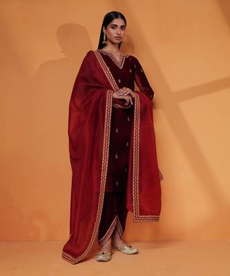 Ishrat dhoti set 2