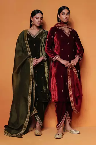 Ishrat dhoti set