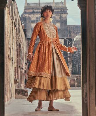 Zariya kurta jacket set 1