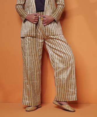 Zareen flared pants 1