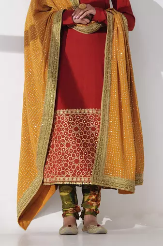 Rabia printed churidaar