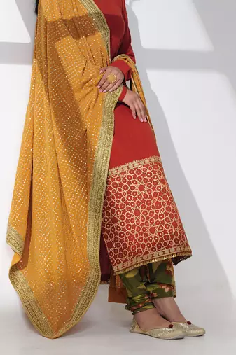 Rabia printed churidaar