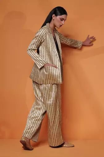 Zareen blazer