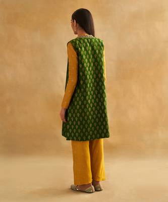 Elah embroidered co ord set 5