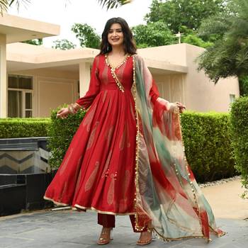 Rayon Red Anrakali chavvni kurti with and dupatta 1