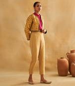 Raabiya short t-shirt