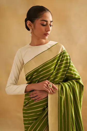 Nimisha forest green saree set